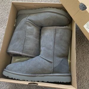 Ugg Classic Short II Boot